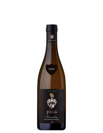 2023 SONNENBERG Weissburgunder VDP.GROSSE LAGE vom Weingut Jülg. Schwarzes Etikett und Halsschleife. Weiße Inschrift. Handlese. Schonende Verarbeitung. Ausbau im Barrique und Tonneau. Zarte Anklänge von gelben Früchten und floralen Noten.